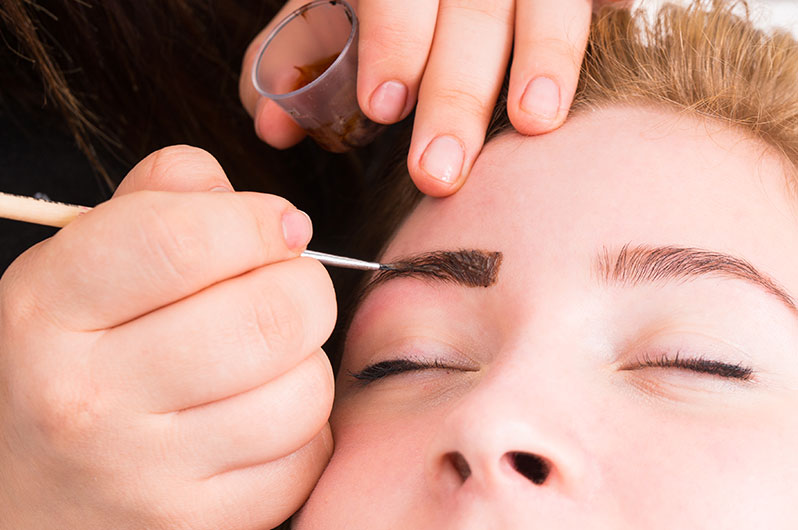 Wax & Relax eyebrow tinting services